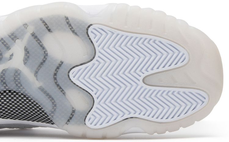 Air Jordan 11 Retro Low Premium GS Frost White