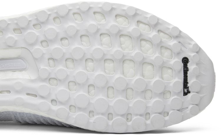 Adidas UltraBoost Laceless Triple White