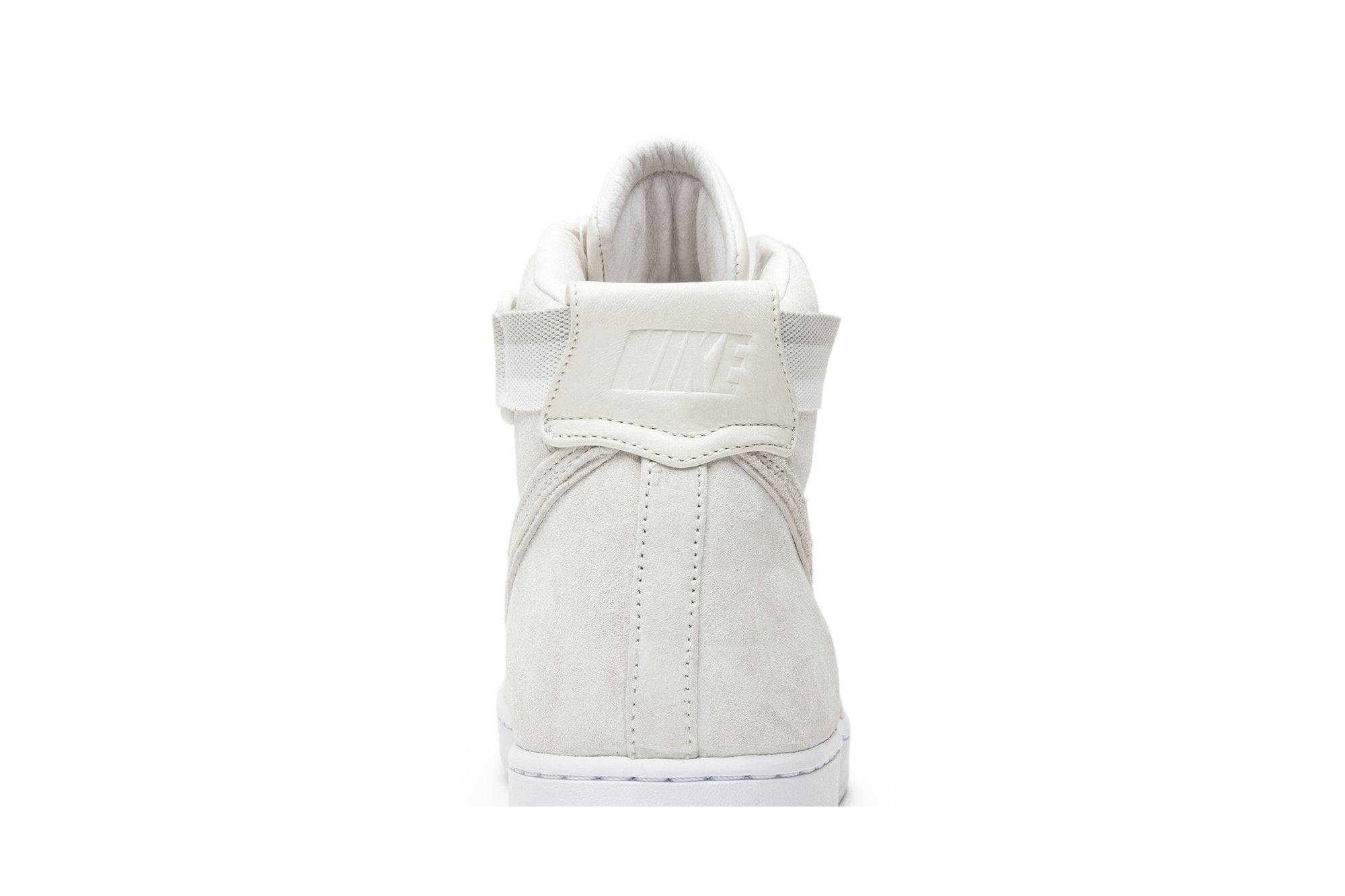 John elliott vandal sail online