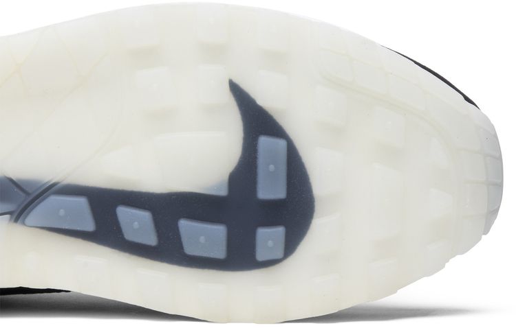 Dover Street Market x NikeLab Air Max 1 Black