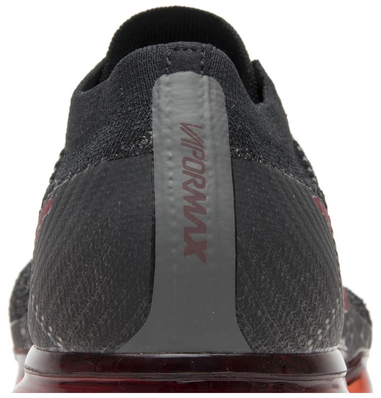Nike Air VaporMax Bred