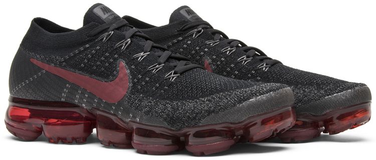Nike Air VaporMax Bred