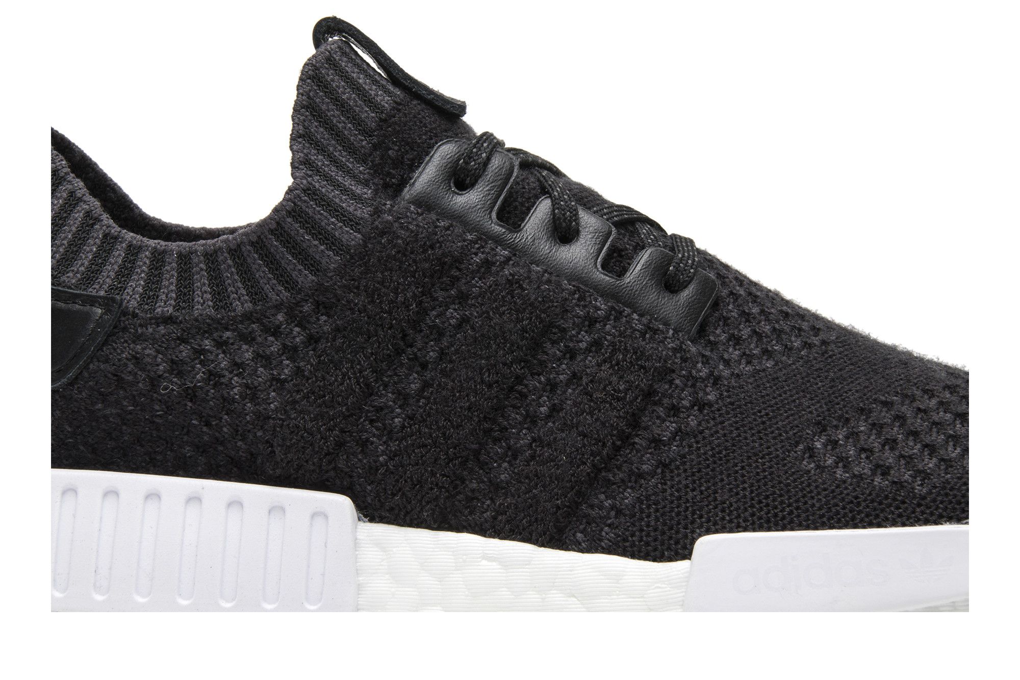 Size 10.0 A Ma Maniere x Invincible x NMD R1 Primeknit Core Black