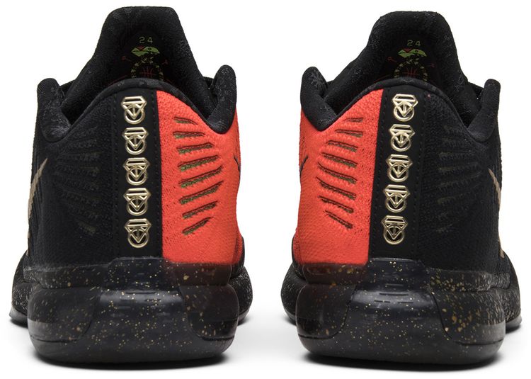 Kobe 10 Elite Low Christmas