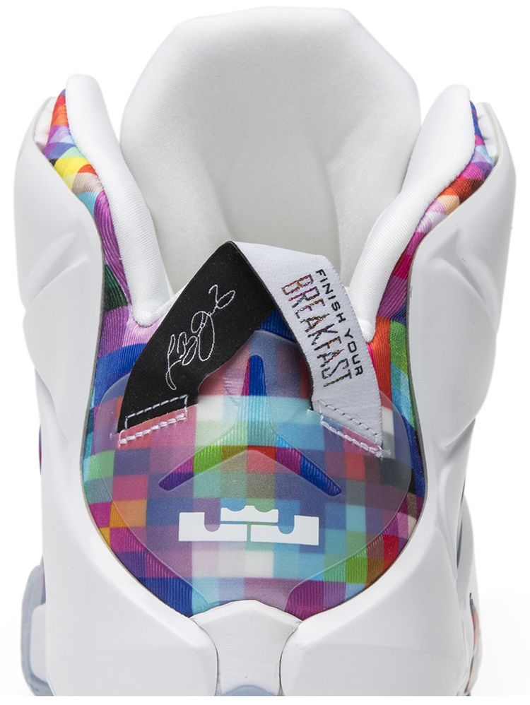Nike LeBron 12 EXT Prism