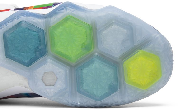 Nike LeBron 12 EXT Prism