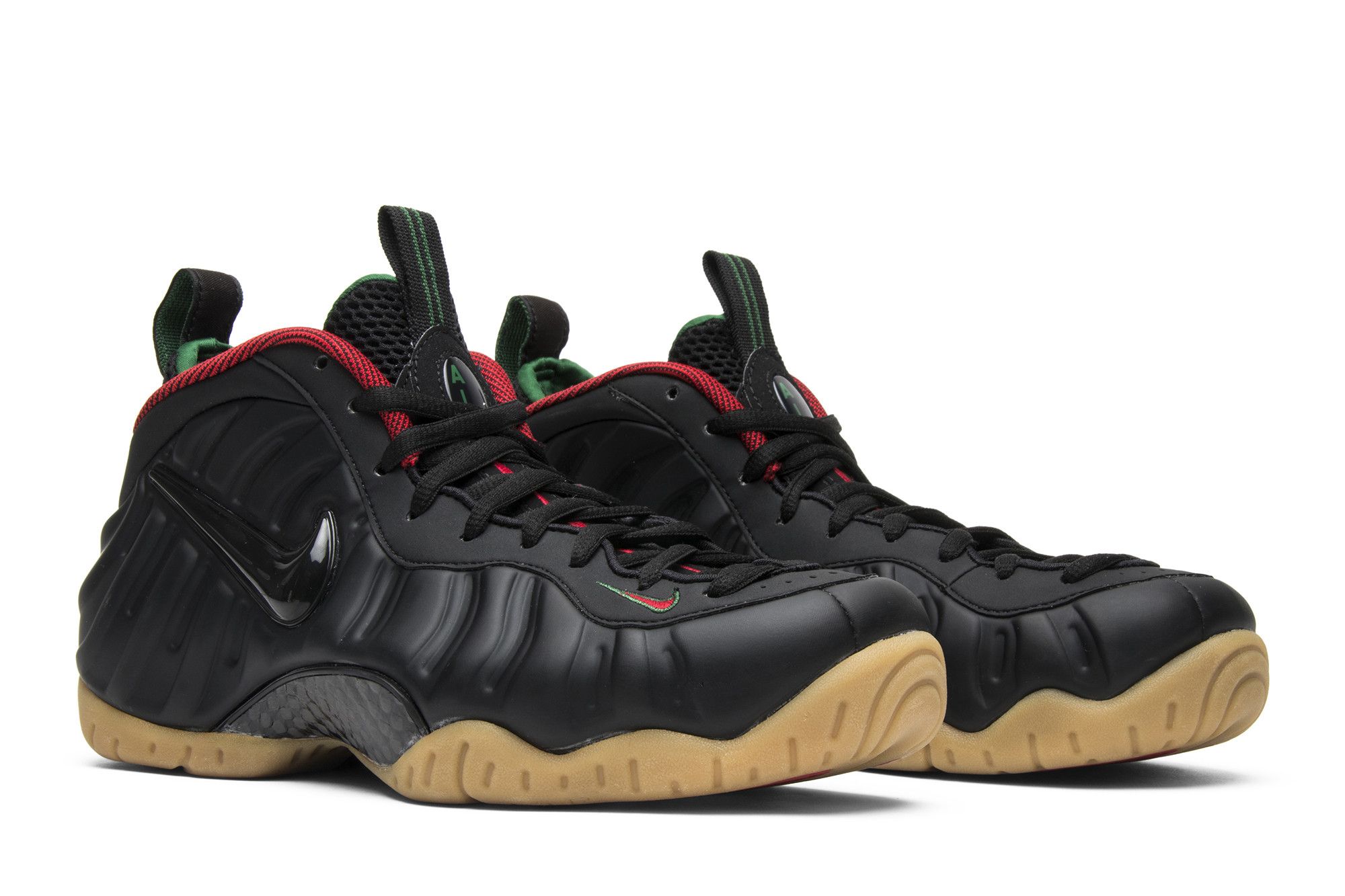 Black gucci foams hotsell