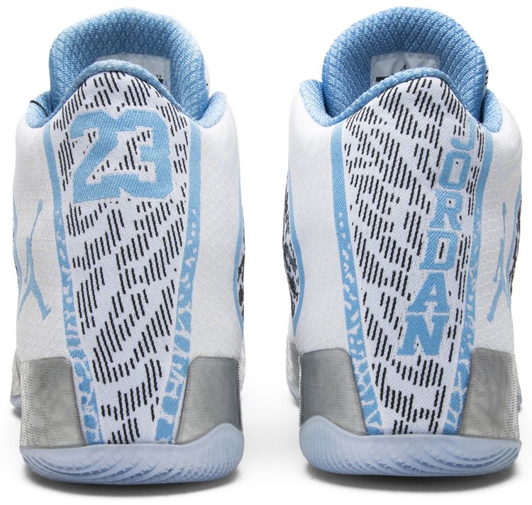 Air Jordan 2911 Retro Ultimate Gift of Flight Pack