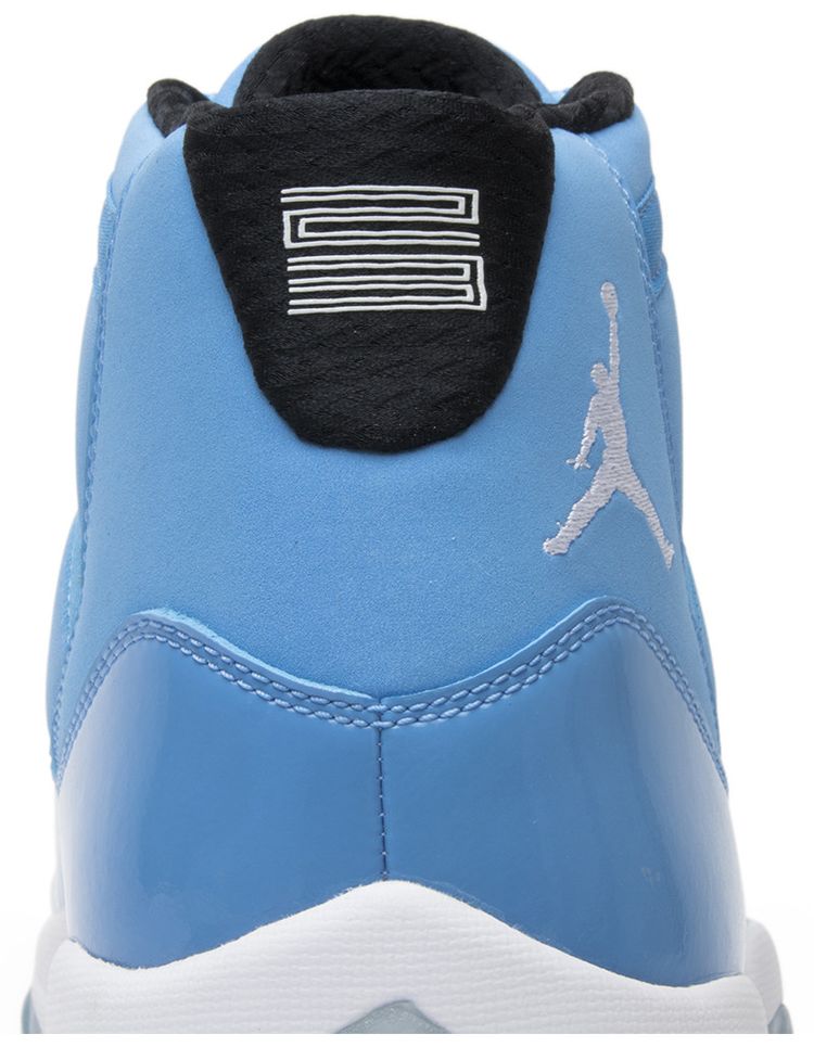 Air Jordan 2911 Retro Ultimate Gift of Flight Pack