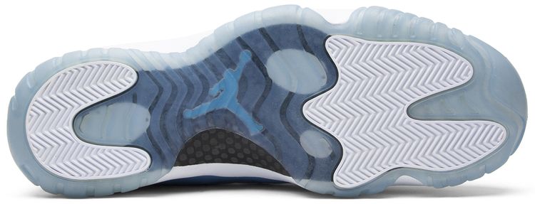 Air Jordan 2911 Retro Ultimate Gift of Flight Pack