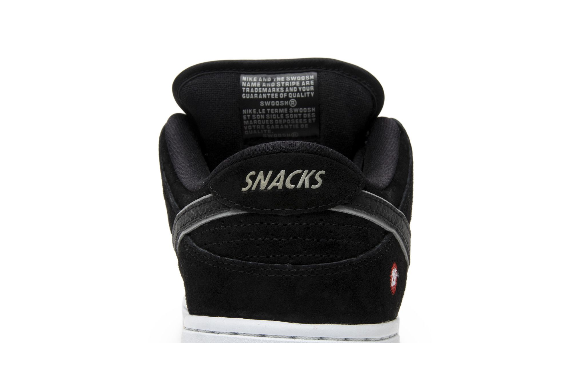 Nike sb dunk quartersnacks discount