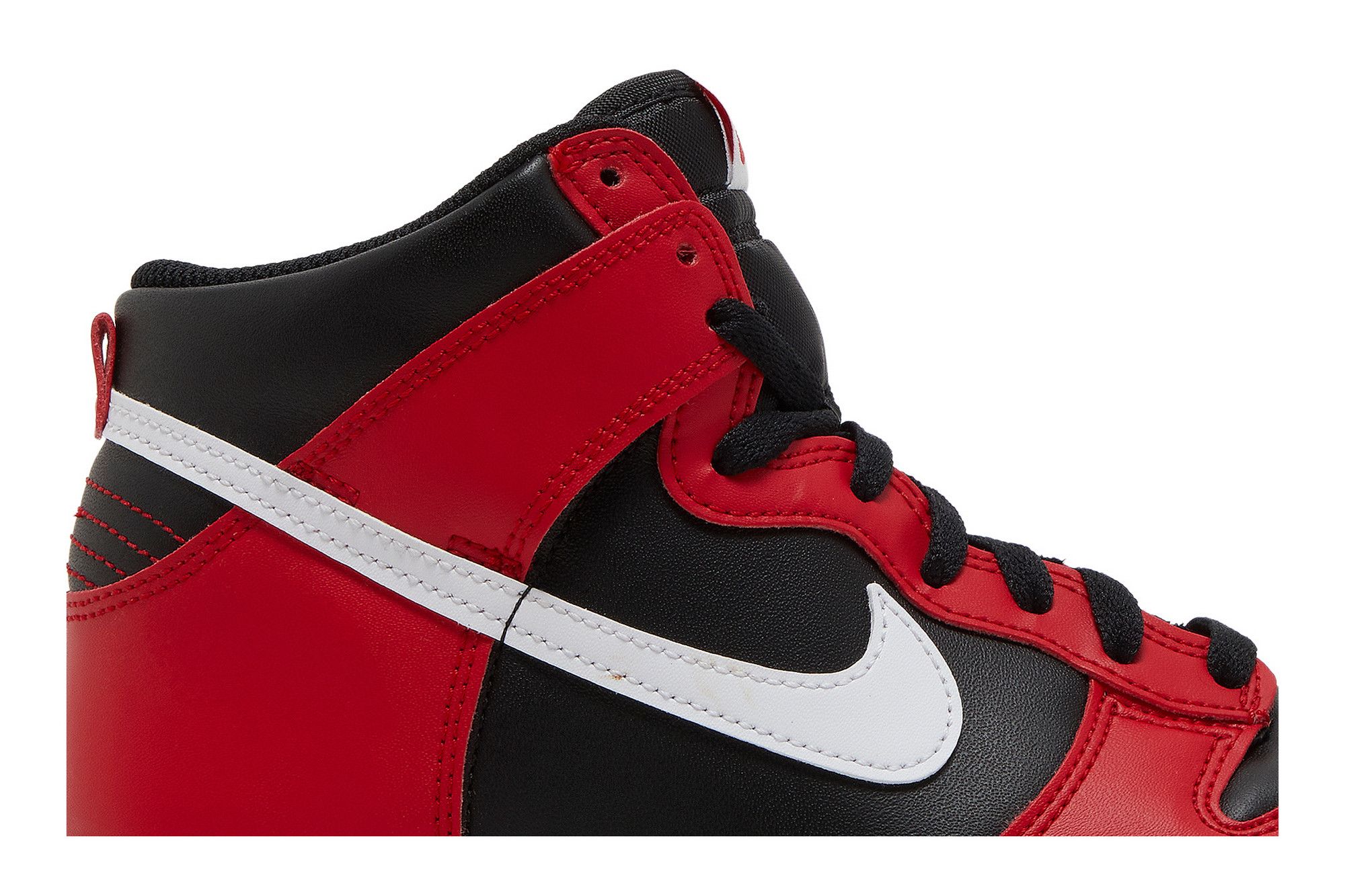 Nike dunk high black red shop