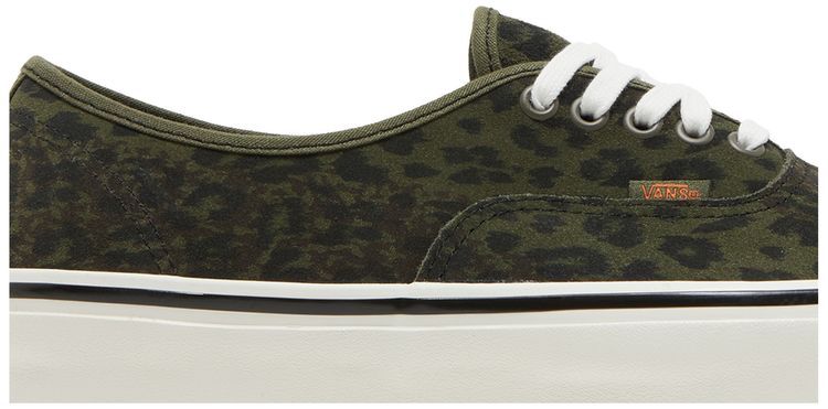 Vans Authentic 44 DX Anaheim Factory   Leopard Camo