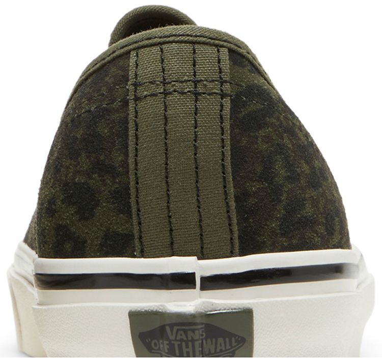 Vans Authentic 44 DX Anaheim Factory   Leopard Camo