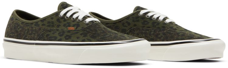 Vans Authentic 44 DX Anaheim Factory   Leopard Camo