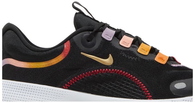 Nike Wmns React Escape Run Black Magma Orange