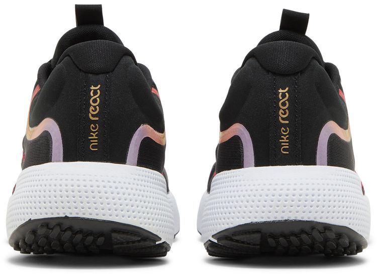 Nike Wmns React Escape Run Black Magma Orange