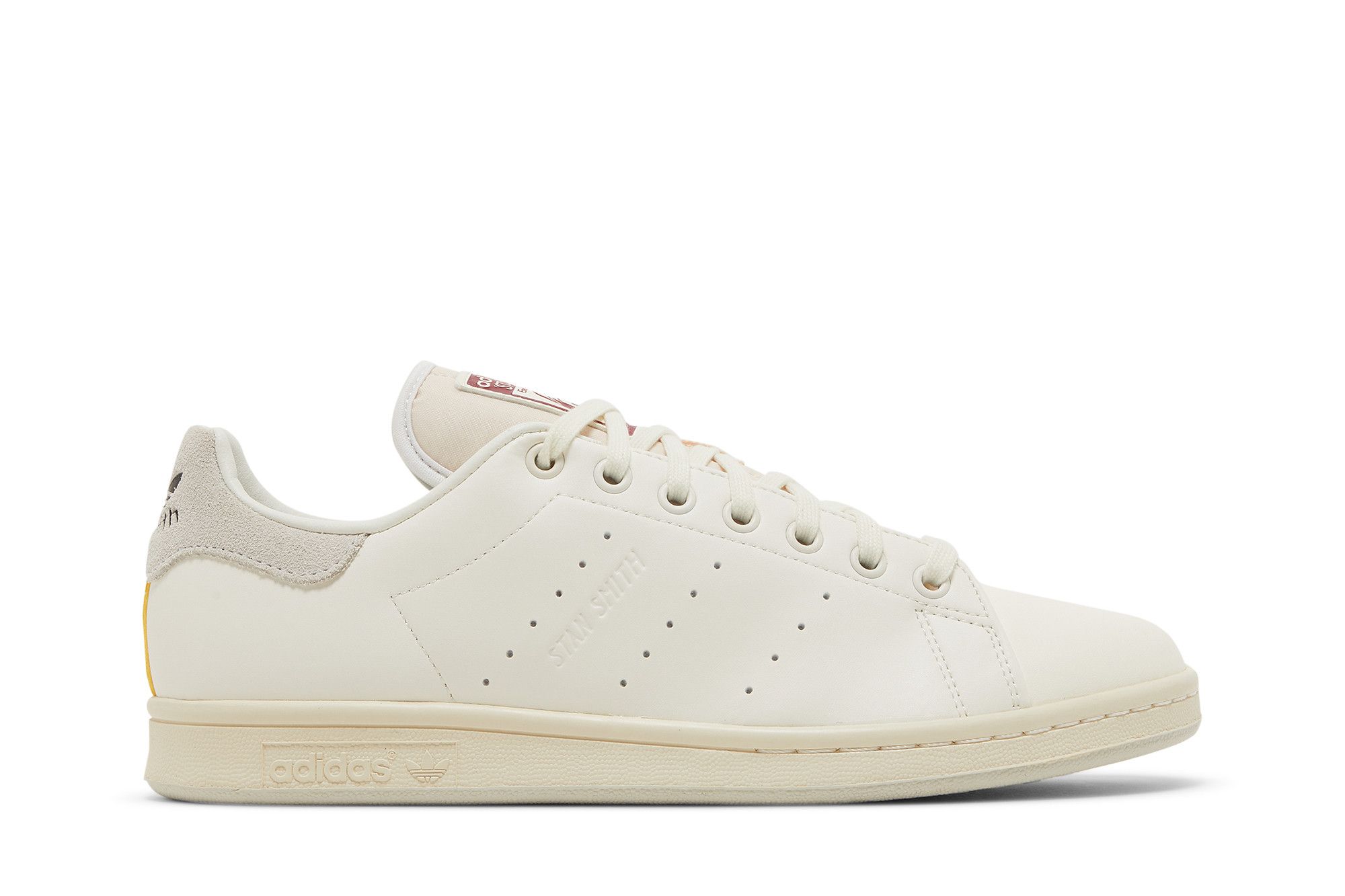 stan smith maat 24 Cinosural International School