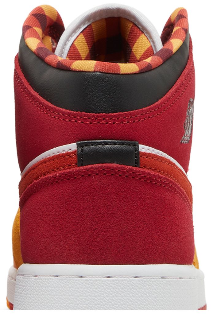 Air Jordan 1 Mid SE GS Picnic