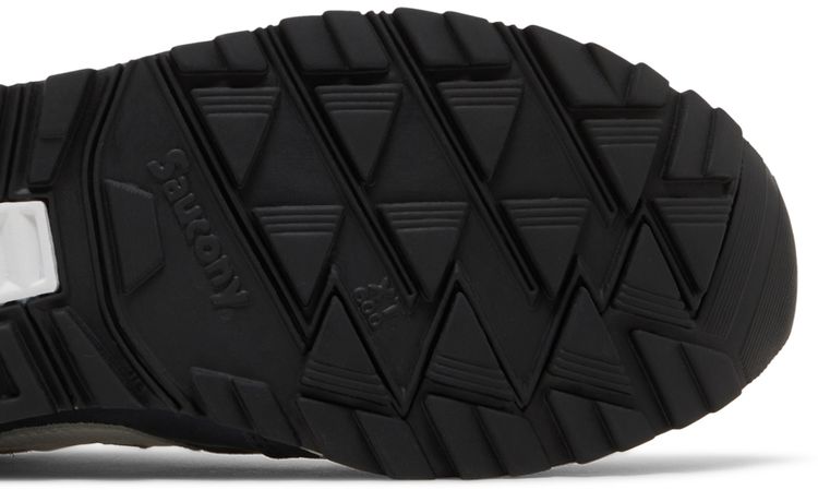 Shadow 5000 Premier White Navy