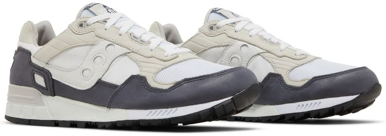 Shadow 5000 Premier White Navy