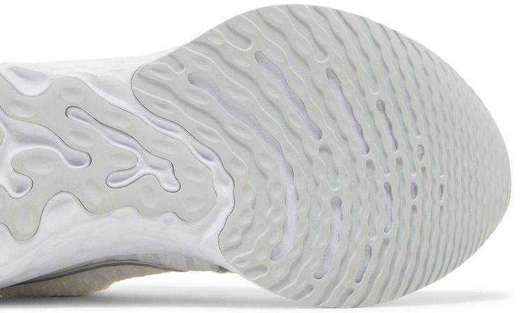 Nike Wmns React Infinity Run Flyknit 3 White Metallic Silver