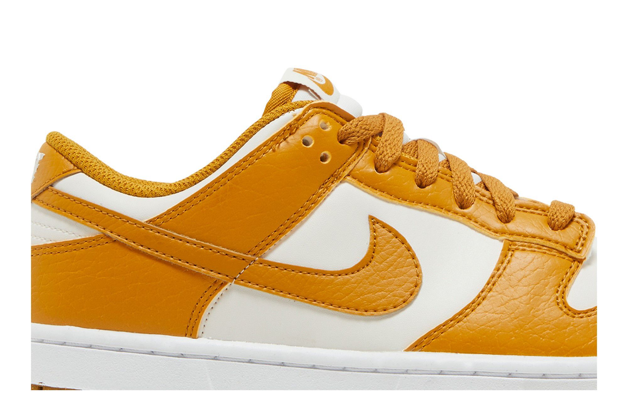 [NIKE]★WS Dunk Low Next Nature Phantom★ W Nike Dunk Low Next Nature Phantom/Gold Suede-White W. 8.5