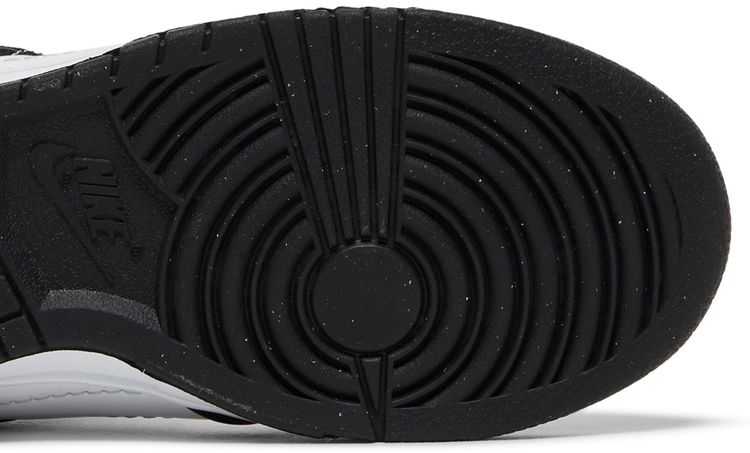 Nike Wmns Dunk Low Disrupt 2 Panda