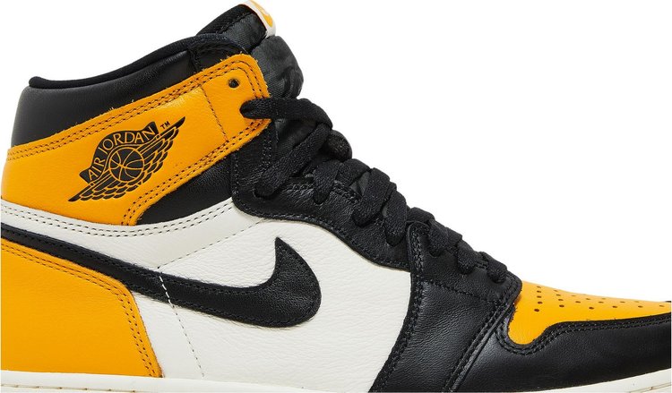 Air Jordan 1 Retro High OG Yellow Toe