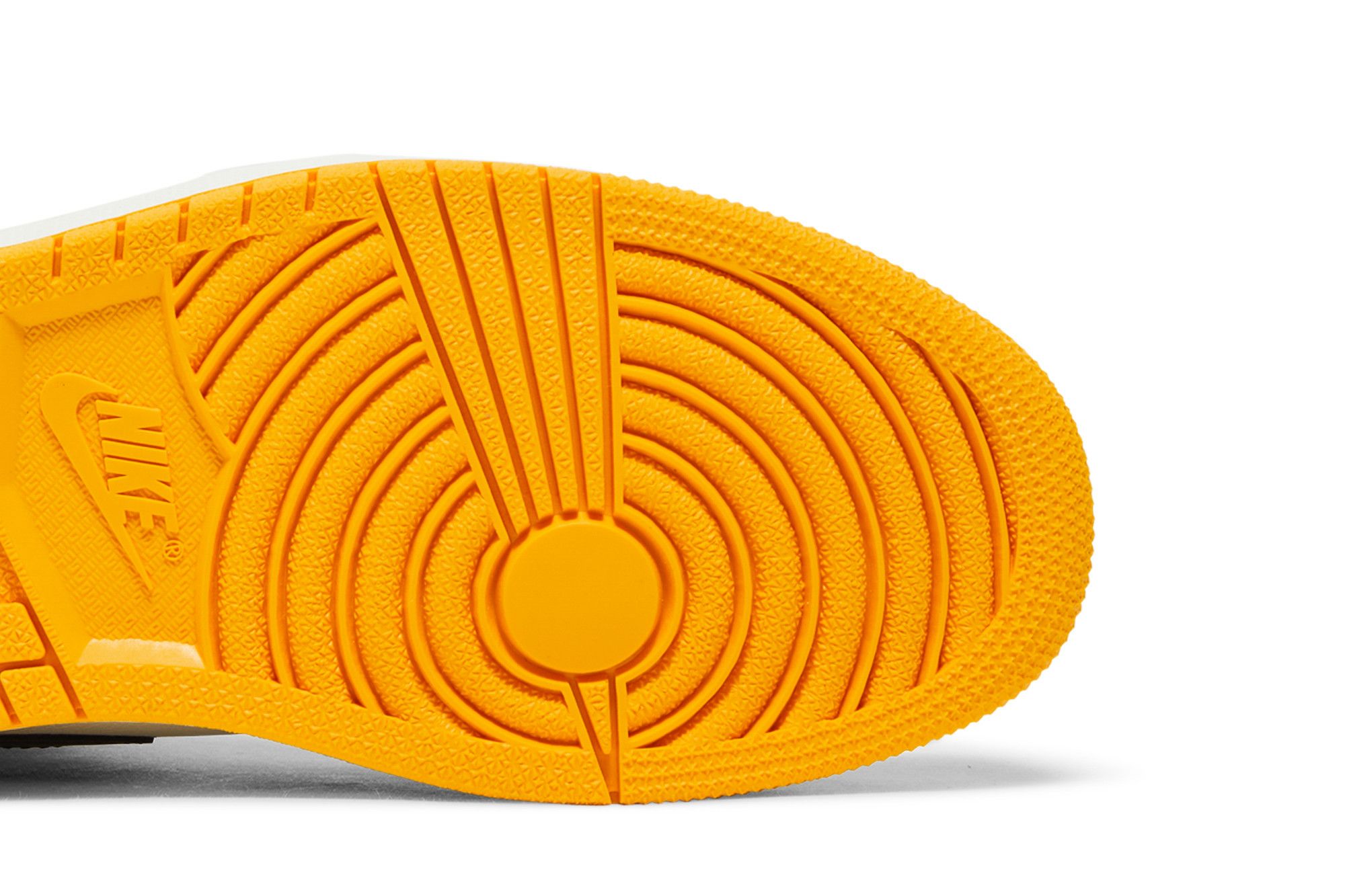 How to clean yellow bottoms on jordans online