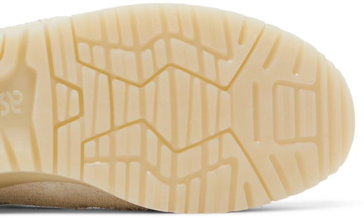 Pleasures x ASICS Gel Lyte 3 OG Cream