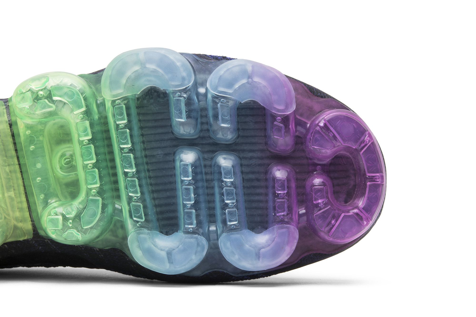 Nike women's air vapormax flyknit multicolor rainbow pride clearance