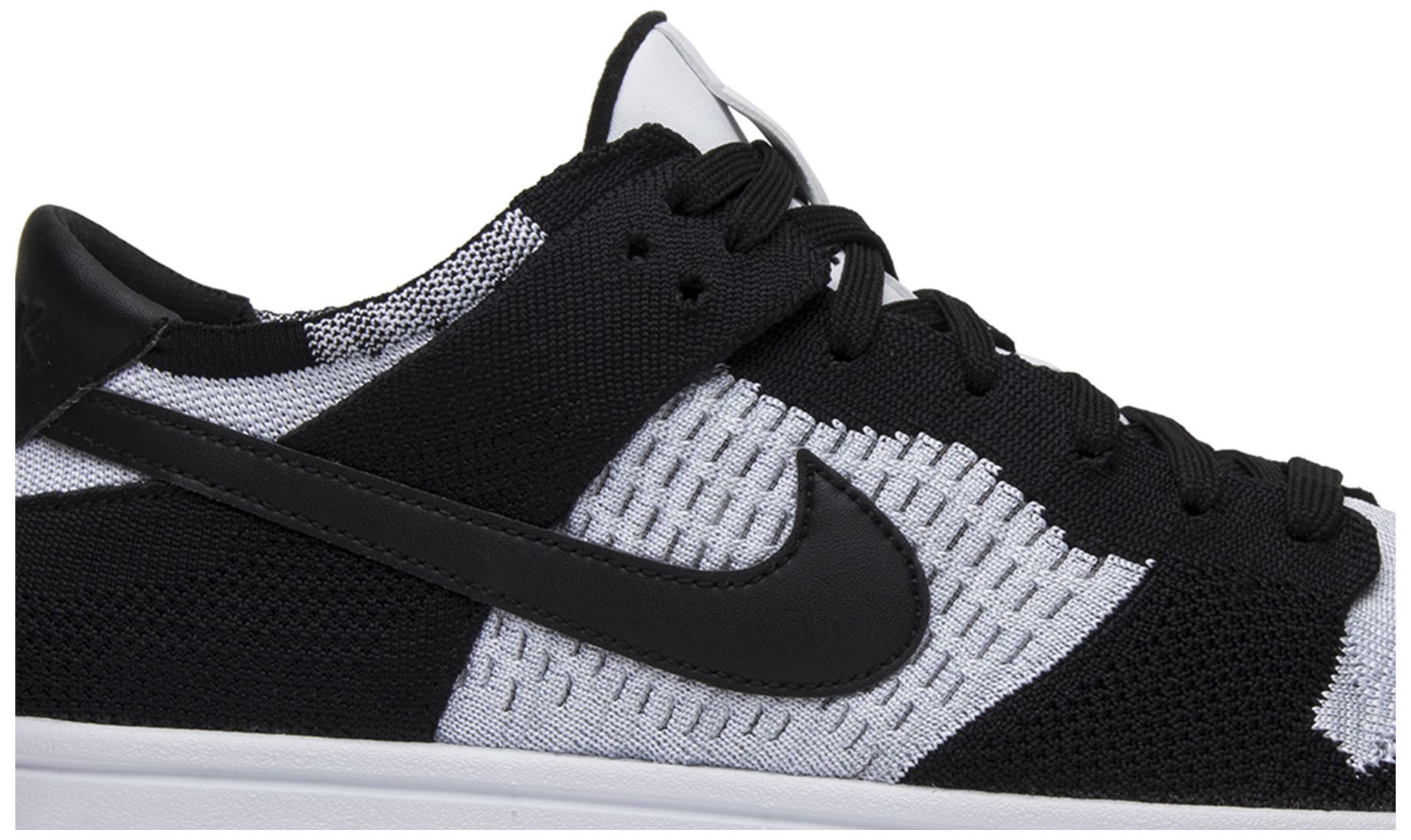 flyknit dunk low