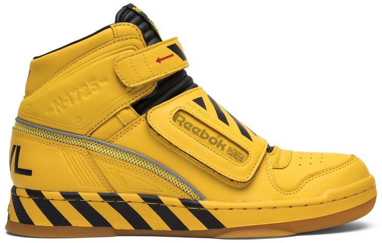 Aliens x Reebok Alien Stomper Mid Powerloader The Final Scene Pack