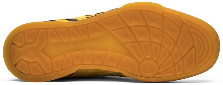 Aliens x Reebok Alien Stomper Mid Powerloader The Final Scene Pack