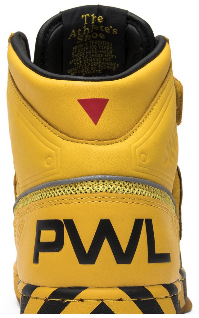 Aliens x Reebok Alien Stomper Mid Powerloader The Final Scene Pack