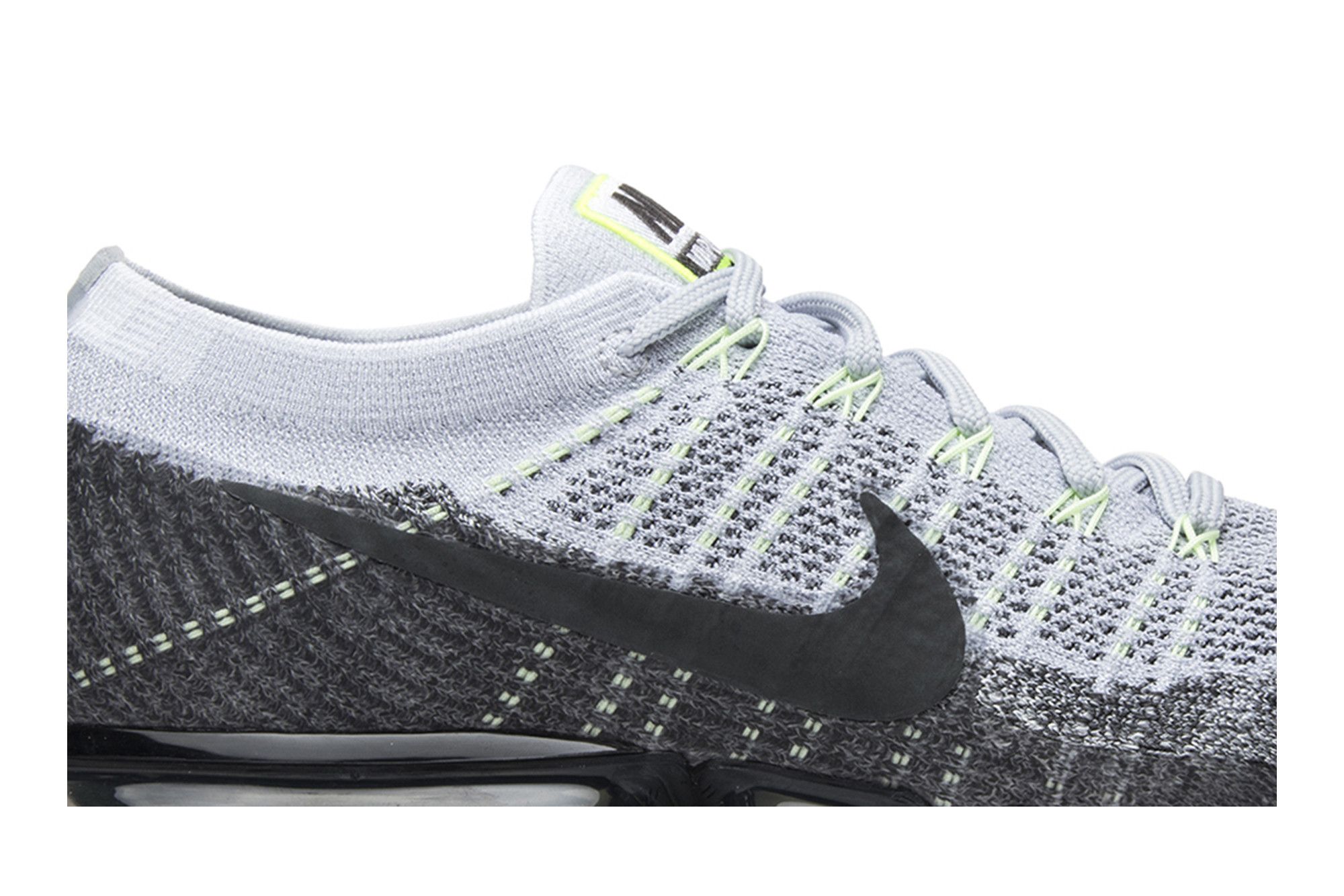 Vapormax flyknit 2 neon best sale