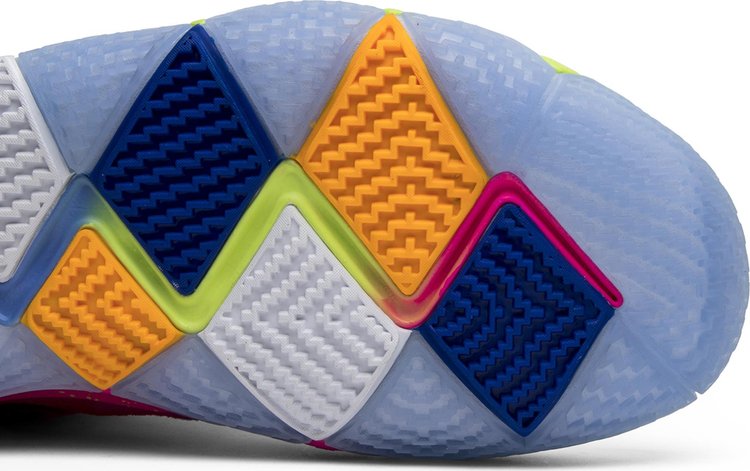 Kyrie 4 Confetti