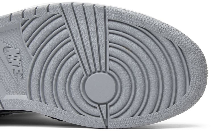 Air Jordan 1 Retro High OG Flyknit Shadow