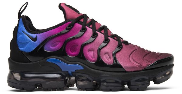 vapormax plus women's black and red