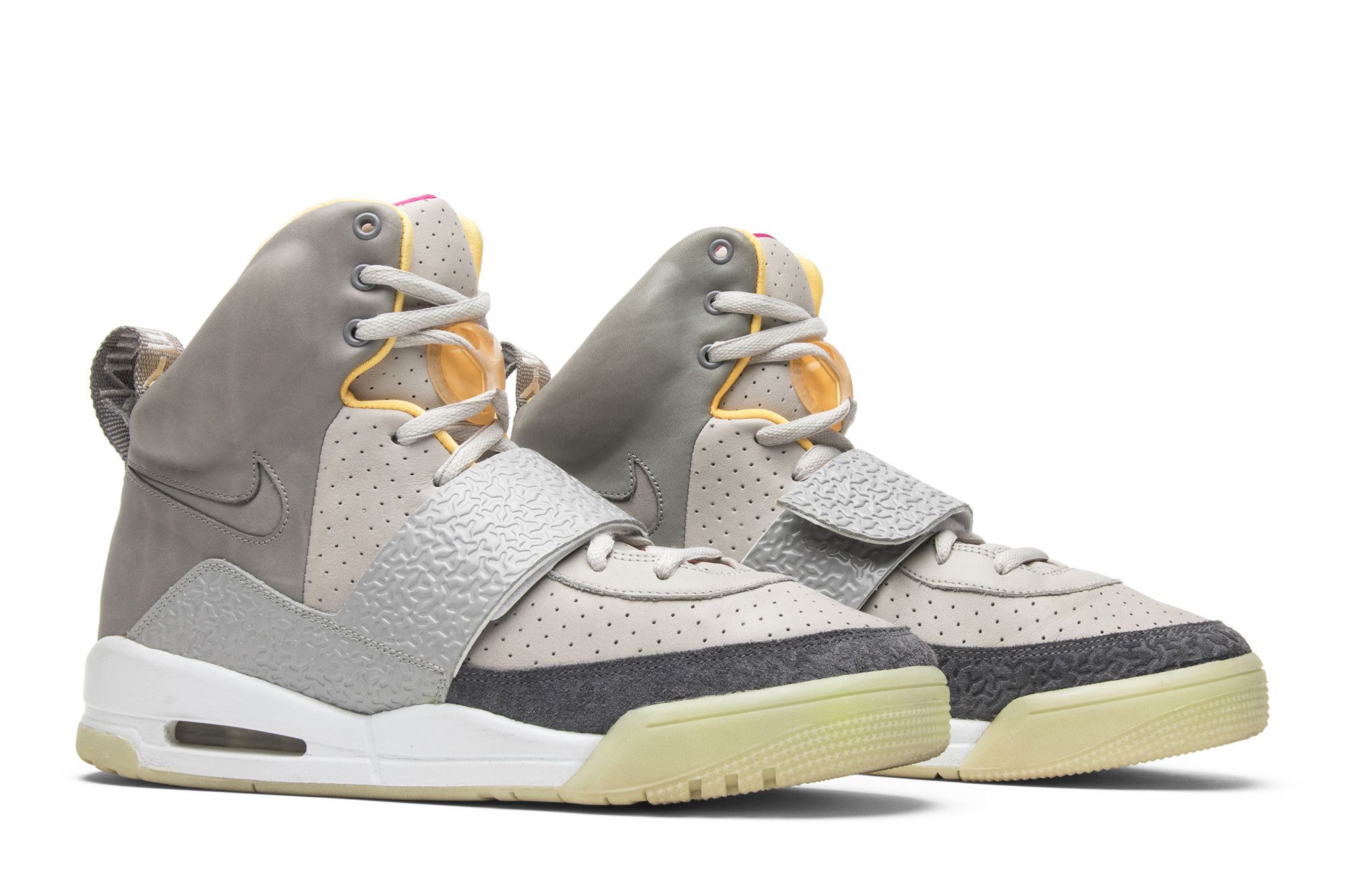 Yeezy zen grey on feet on sale
