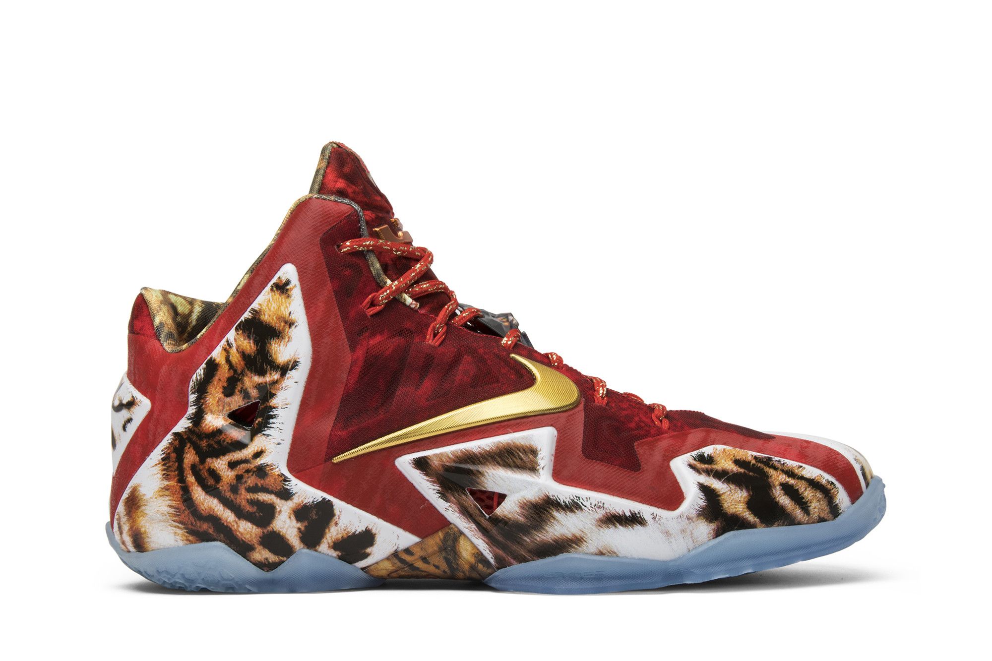 Lebron 2k14 hotsell shoes