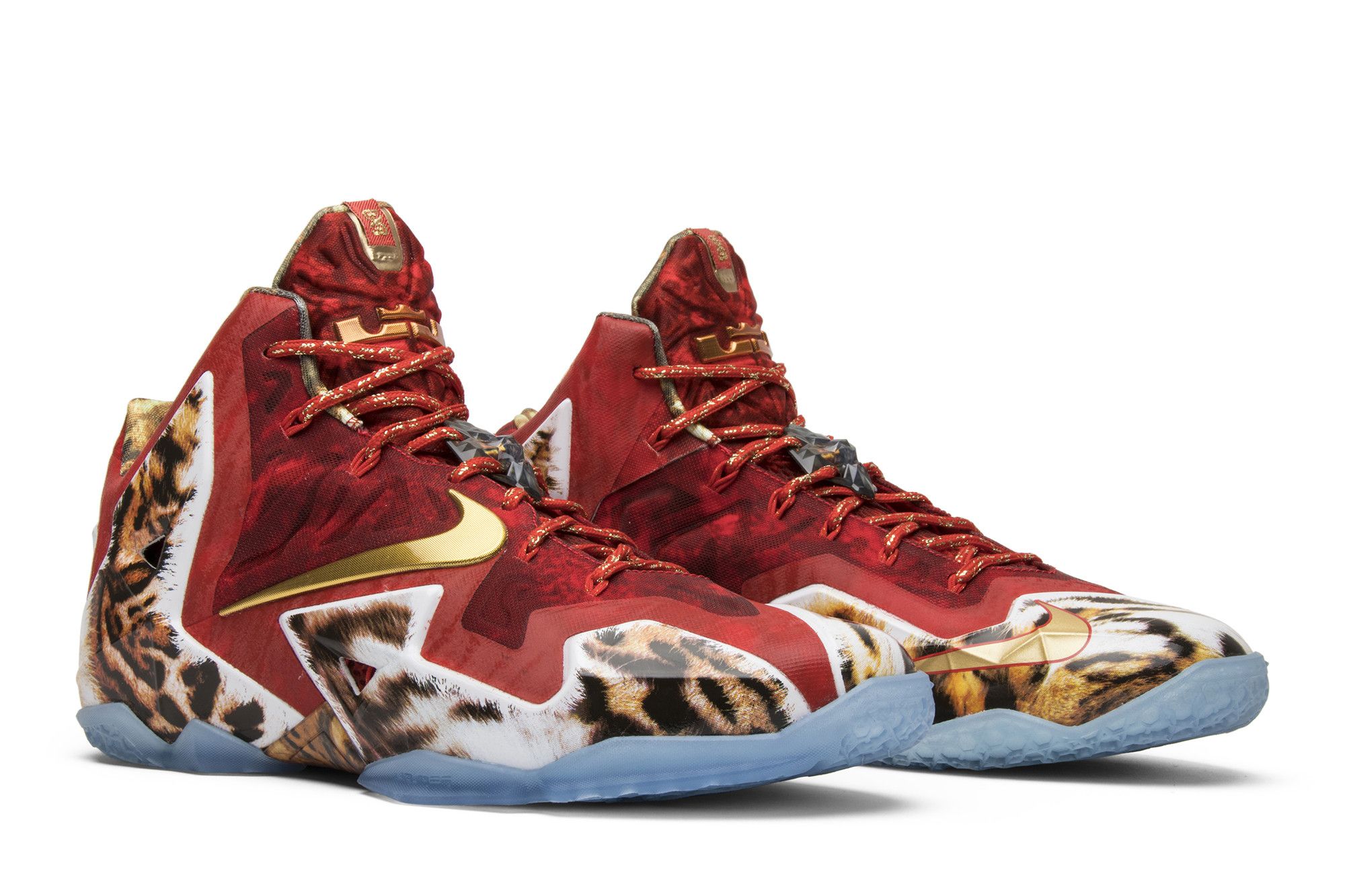 Size 7.0 LeBron 11 2K14