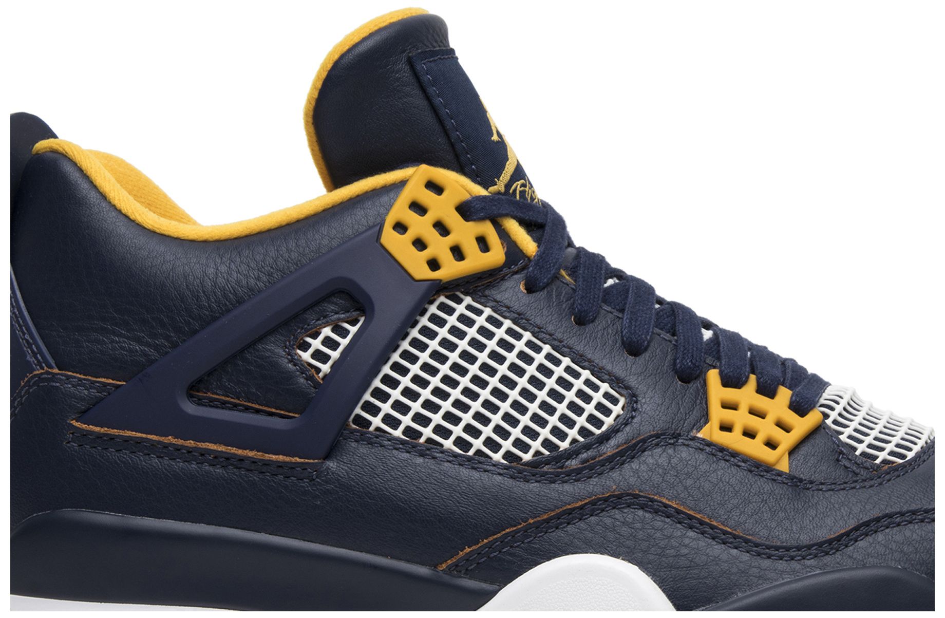 dunk above the rim 4s