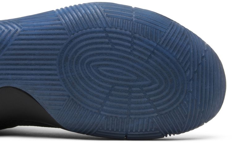 Kyrie 2 Duke