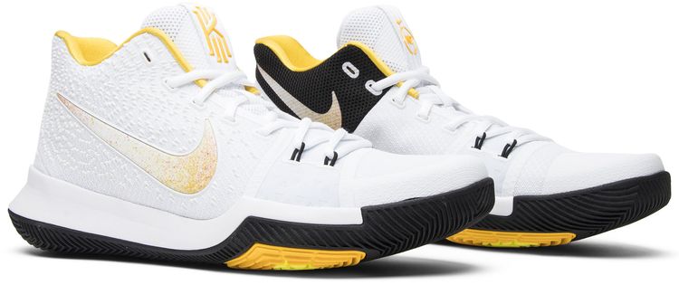 Nike Kyrie 3 N7