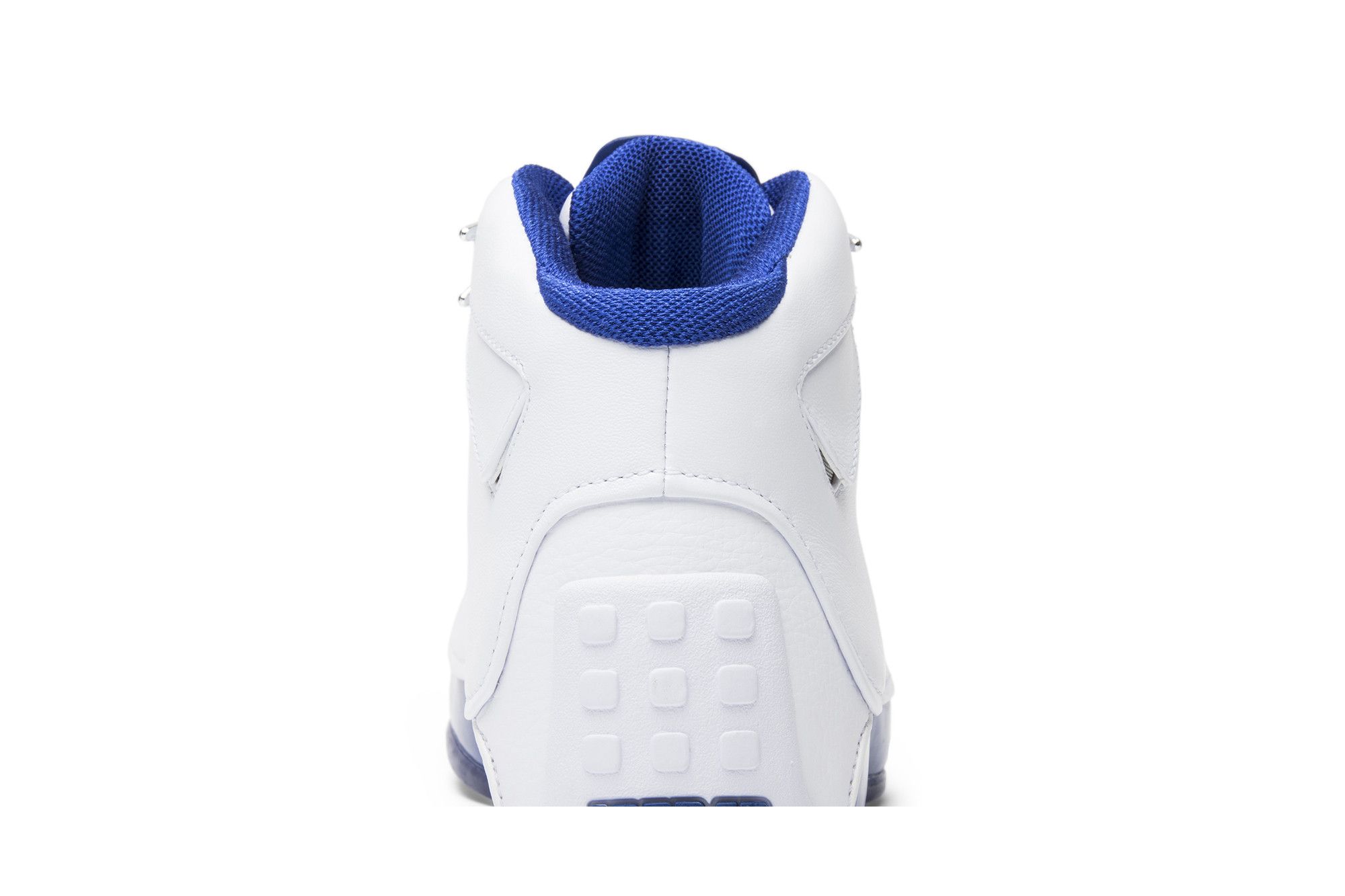 Retro 18 royal store