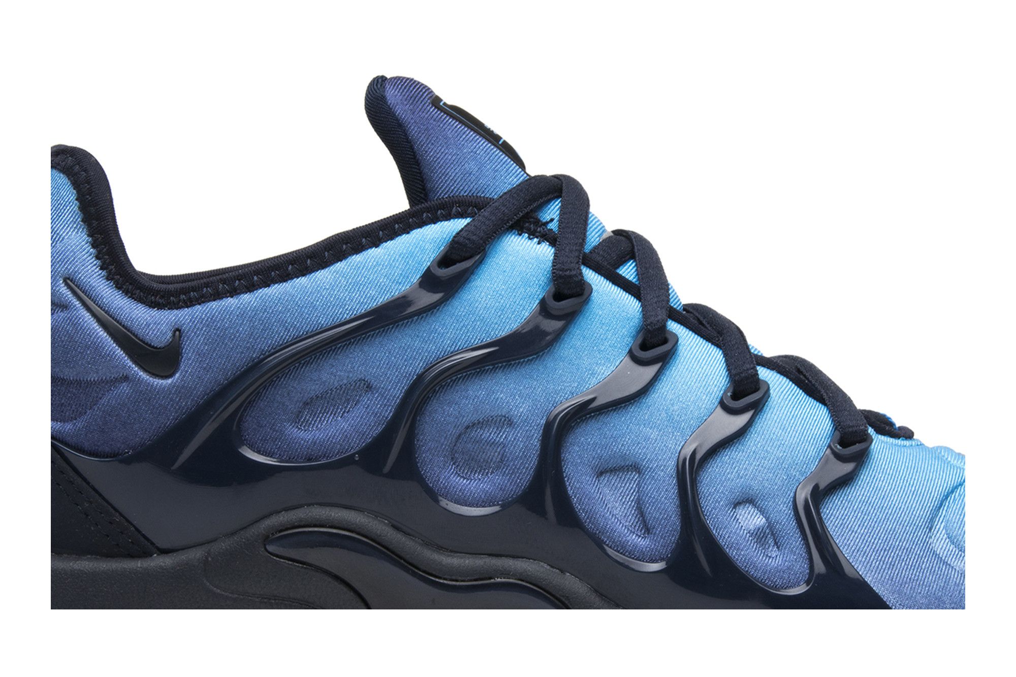 Nike vapormax plus obsidian blue hotsell