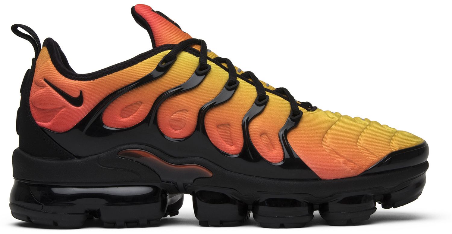 vapormax plus tropical sunset footlocker