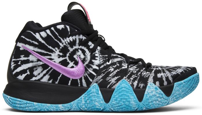 kyrie 4 all black